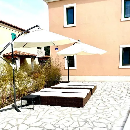 Muraj Villa